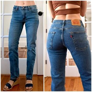 Levi’s 513 Slim Straight Jeans